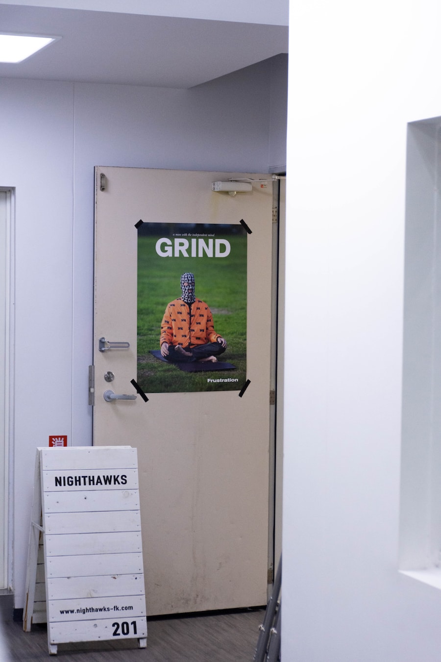 _DSC9447 NIGHTHAWKS DSC9447 NIGHTHAWKS