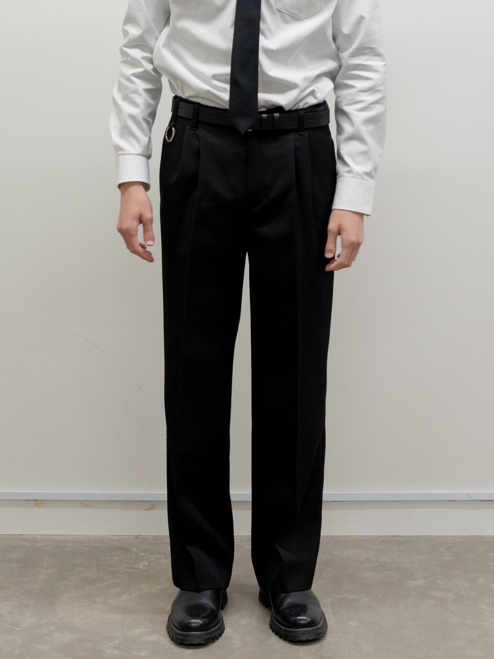 Th Products QUINN / Wide Tailored Pants / Black - NIGHTHAWKS